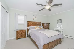 95-11 164th Ave, Howard Beach, NY 11414 - Photo 26