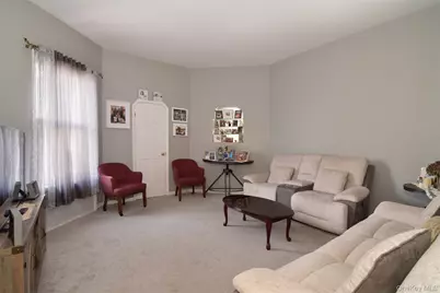 262 N Fulton Avenue, Fleetwood, NY 10552 - Photo 6