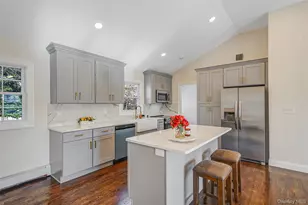 45 Oaklawn Ave, Farmingville, NY 11738 - Photo 10