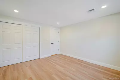 45 Oaklawn Avenue, Farmingville, NY 11738 - Photo 28