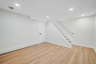 45 Oaklawn Avenue, Farmingville, NY 11738 - Photo 26