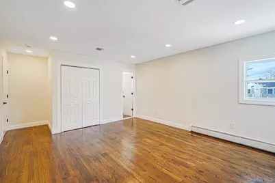 45 Oaklawn Avenue, Farmingville, NY 11738 - Photo 12