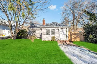 63 Beech Avenue, Farmingville, NY 11738 - Photo 2