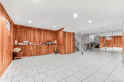 21647 Sawyer Avenue, Queens Village, NY 11427 - Photo 36