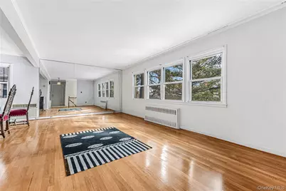 21647 Sawyer Avenue, Queens Village, NY 11427 - Photo 16