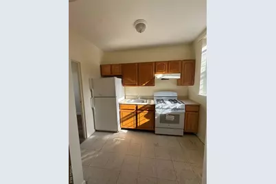 928 Belmont, Brooklyn, NY 11028 - Photo 8