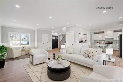 8 Violet Avenue, Hicksville, NY 11801 - Photo 2
