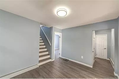 71 Community Road, Bay Shore, NY 11706 - Photo 10