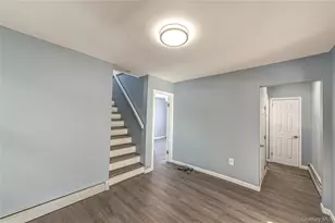 71 Community Rd, Bay Shore, NY 11706 - Photo 10