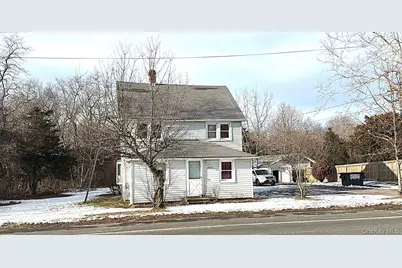 24635 Main Road, Cutchogue, NY 11935 - Photo 2