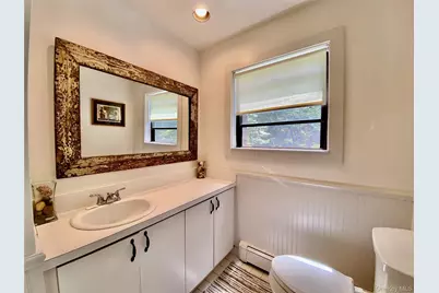 98 Hands Creek Road, East Hampton, NY 11937 - Photo 10