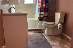 104 Hawthorne Ave, West Babylon, NY 11704 - Photo 8