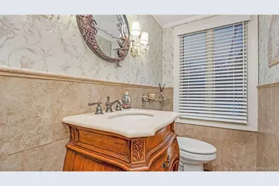 2876 Shore Road, Bellmore, NY 11710 - Photo 20