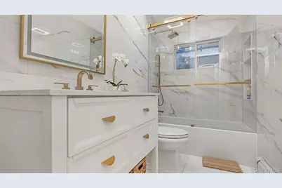 2876 Shore Road, Bellmore, NY 11710 - Photo 28