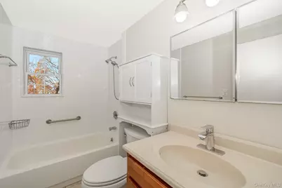1233 Melville Road #60, East Farmingdale, NY 11753 - Photo 14