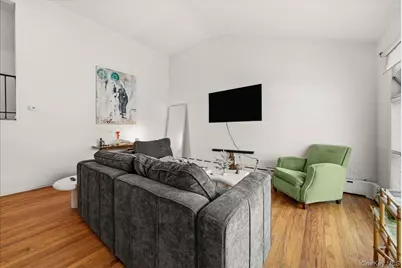 72 Park Ave Terrace, Yonkers, NY 10703 - Photo 10