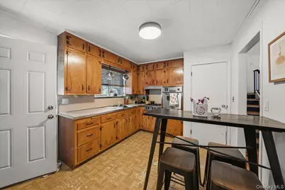 72 Park Ave Terrace, Yonkers, NY 10703 - Photo 22