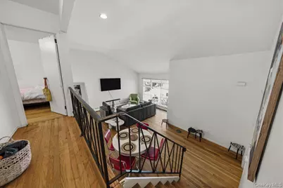 72 Park Ave Terrace, Yonkers, NY 10703 - Photo 16