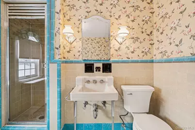 167 Kensington Road, Garden City, NY 11530 - Photo 18