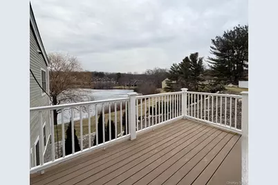 905 Oakridge Common, South Salem, NY 10590 - Photo 6