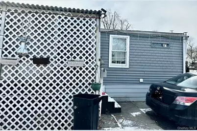 10 Fern Avenue, Bay Shore, NY 11706 - Photo 2