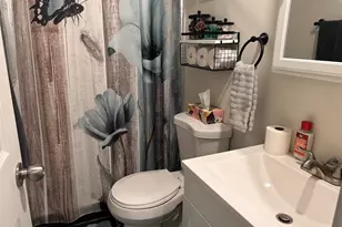 194 E Parkview Dr, Shirley, NY 11967 - Photo 18