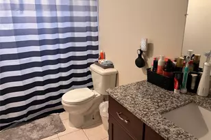 194 E Parkview Dr, Shirley, NY 11967 - Photo 10