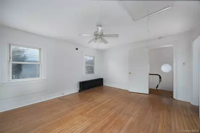 2738 W Main Street, Wappingers Falls, NY 12590 - Photo 16