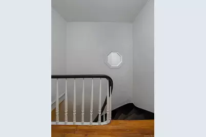 2738 W Main Street, Wappingers Falls, NY 12590 - Photo 14