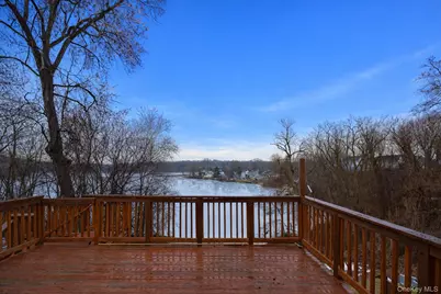 2738 W Main Street, Wappingers Falls, NY 12590 - Photo 12