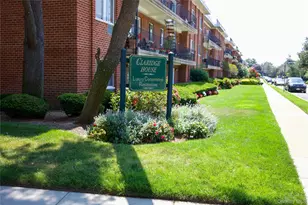 85 S Centre Ave, Rockville Centre, NY 11570 - Photo 2