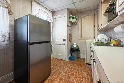 90-21 184th Place, Hollis, NY 11423 - Photo 10