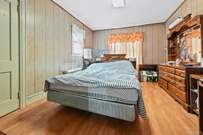 90-21 184th Place, Hollis, NY 11423 - Photo 8