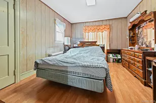 90-21 184th Pl, Hollis, NY 11423 - Photo 8