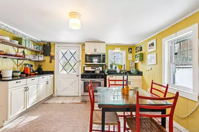 422 N Midland Avenue, Nyack, NY 10960 - Photo 14