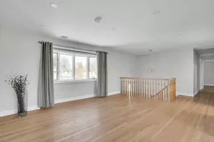 89 Harvest Ln, Commack, NY 11725 - Photo 6