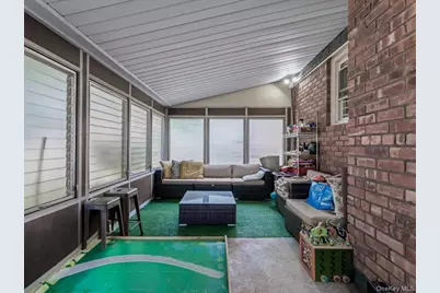 243-17 72nd Avenue, Douglaston, NY 11362 - Photo 10