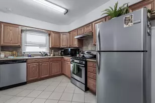 243-17 72nd Ave, Douglaston, NY 11362 - Photo 18