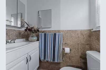 243-17 72nd Avenue, Douglaston, NY 11362 - Photo 20