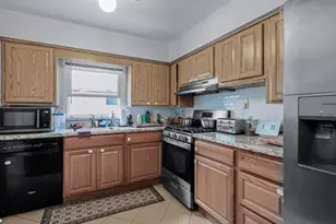 243-17 72nd Ave, Douglaston, NY 11362 - Photo 6