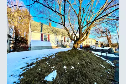 23 Independence Avenue, Middletown, NY 10940 - Photo 2