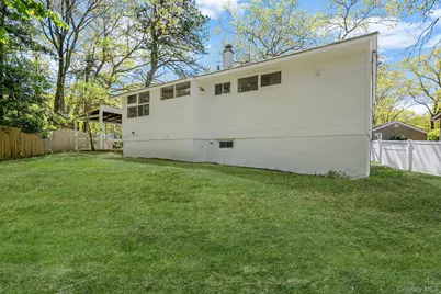 5 Birch Court, Riverhead, NY 11901 - Photo 12