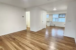 5 Birch Ct, Riverhead, NY 11901 - Photo 8