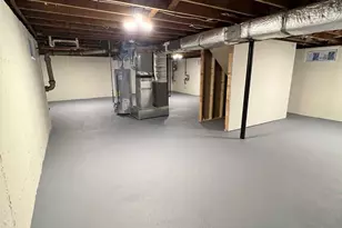 5 Birch Ct, Riverhead, NY 11901 - Photo 12