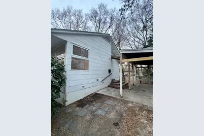 5 Birch Court, Riverhead, NY 11901 - Photo 2