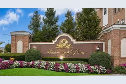 420 Pacing Way, Westbury, NY 11590 - Photo 2