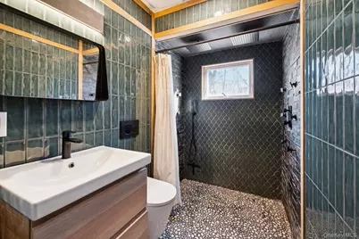 176 Maple Avenue, Flanders, NY 11901 - Photo 20