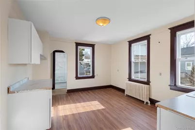 226 Glen Cove Avenue, Glen Cove, NY 11542 - Photo 2