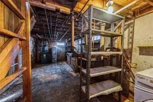 54 31st St, Copiague, NY 11726 - Photo 28