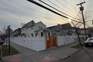 140-18 Foch Blvd, Jamaica, NY 11436 - Photo 2